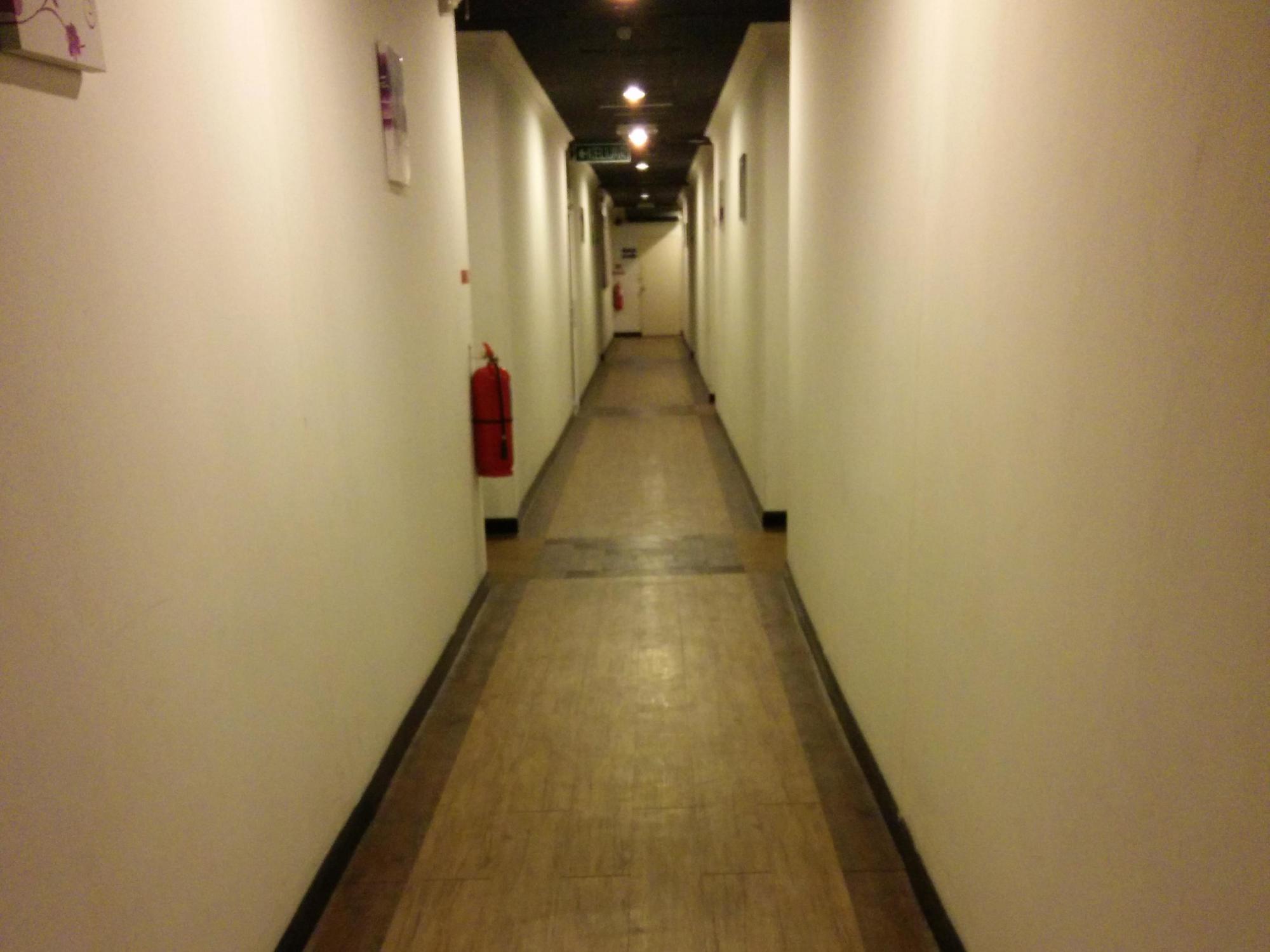 Switz Paradise Hotel - 5 Minute Walk To Centre Point And 10 Minute Walk To Waterfront- Kota Kinabalu Exterior foto